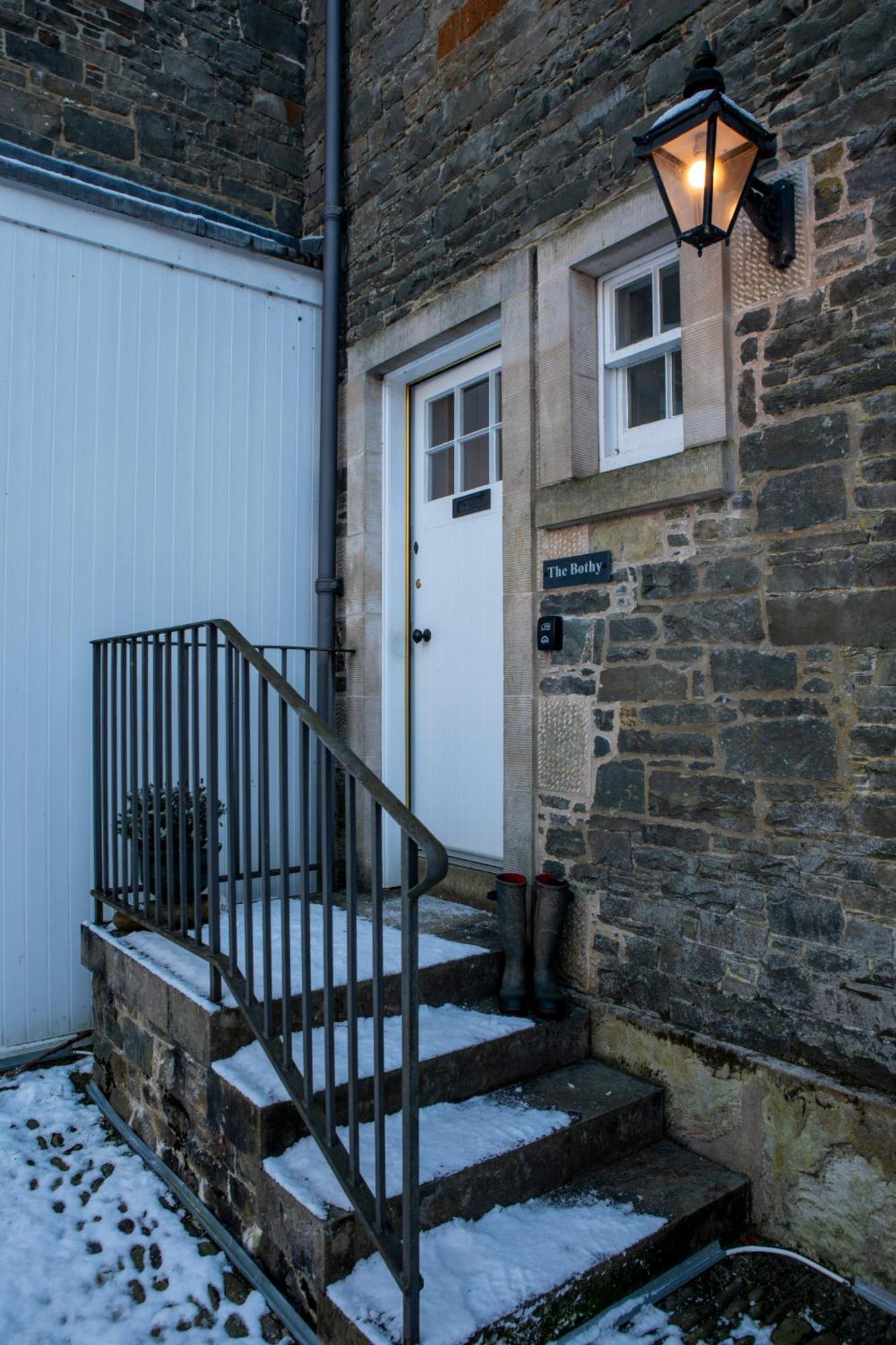 The Bothy At Bowhill Apartment Selkirk Exterior foto